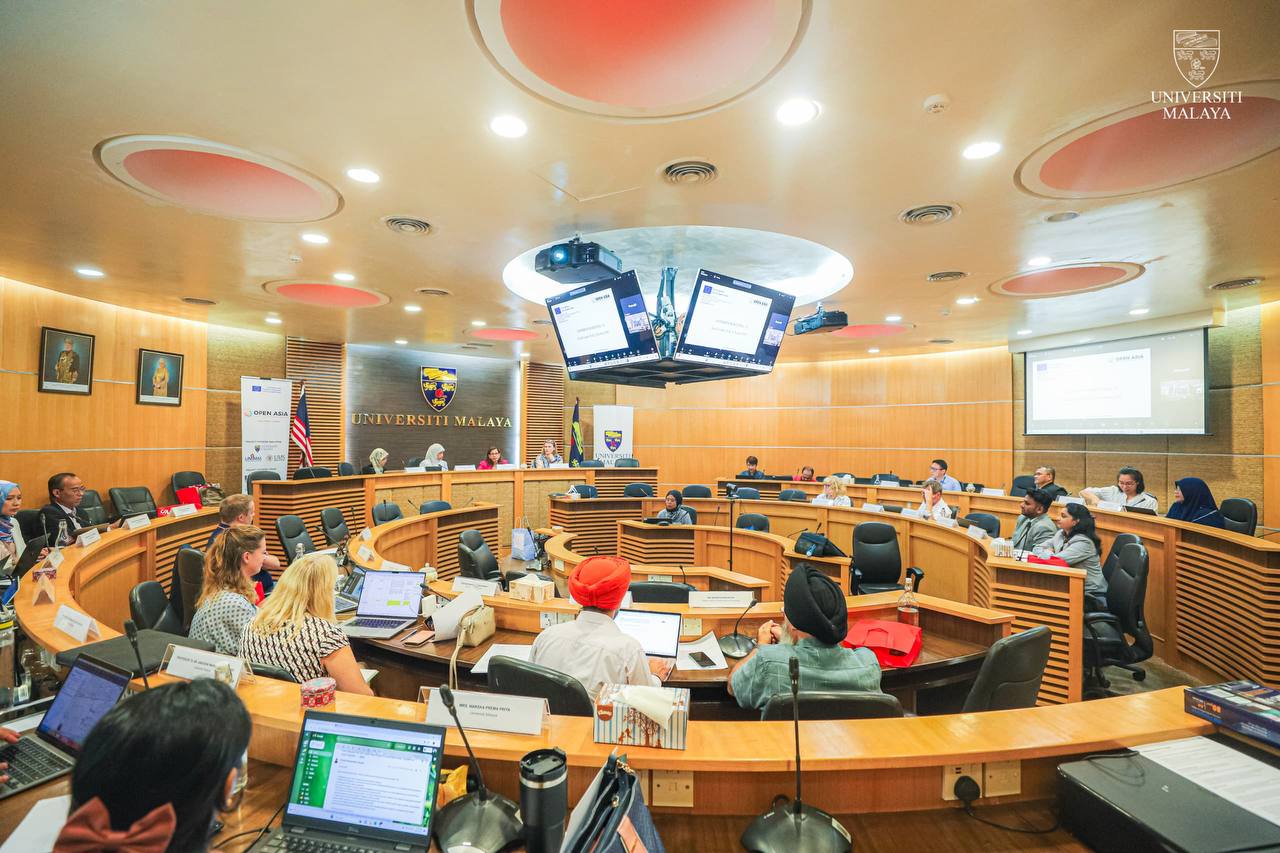 CM2 at Universiti Malaya
